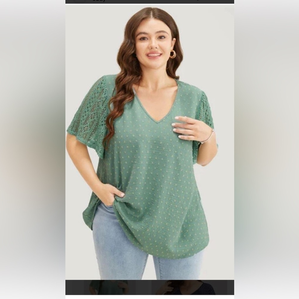 NWT Swiss Dot lace sleeve top size 18/20 152